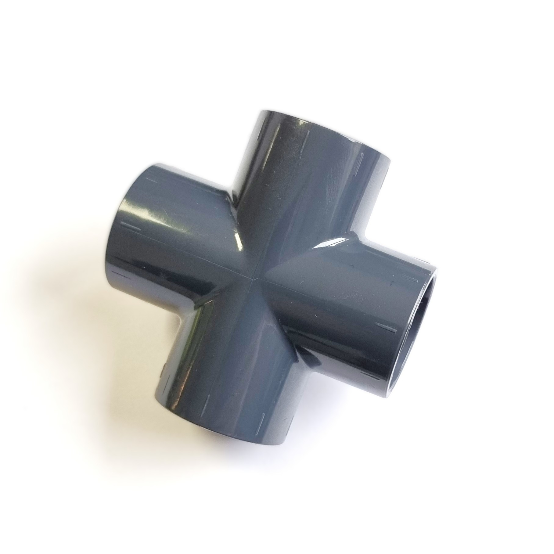 PVC-U Kreuzstück mit 4-fach Klebemuffe 20 – PVC-U Fitting für professionelle Rohrsysteme