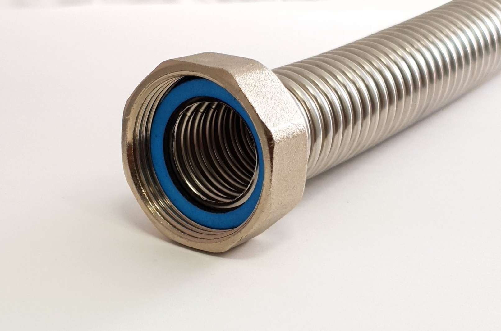 Edelstahlwellrohr fertig montiert, beidseitig 2"ÜM, DN40, PN4, Rohrmaterial Edelstahl 1.4404