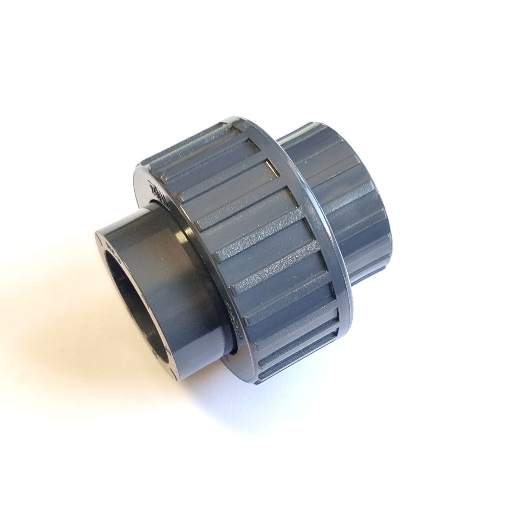 PVC-U Verschraubung 2-fach Klebemuffe – hochwertiges PVC-U Fitting für Rohrsysteme